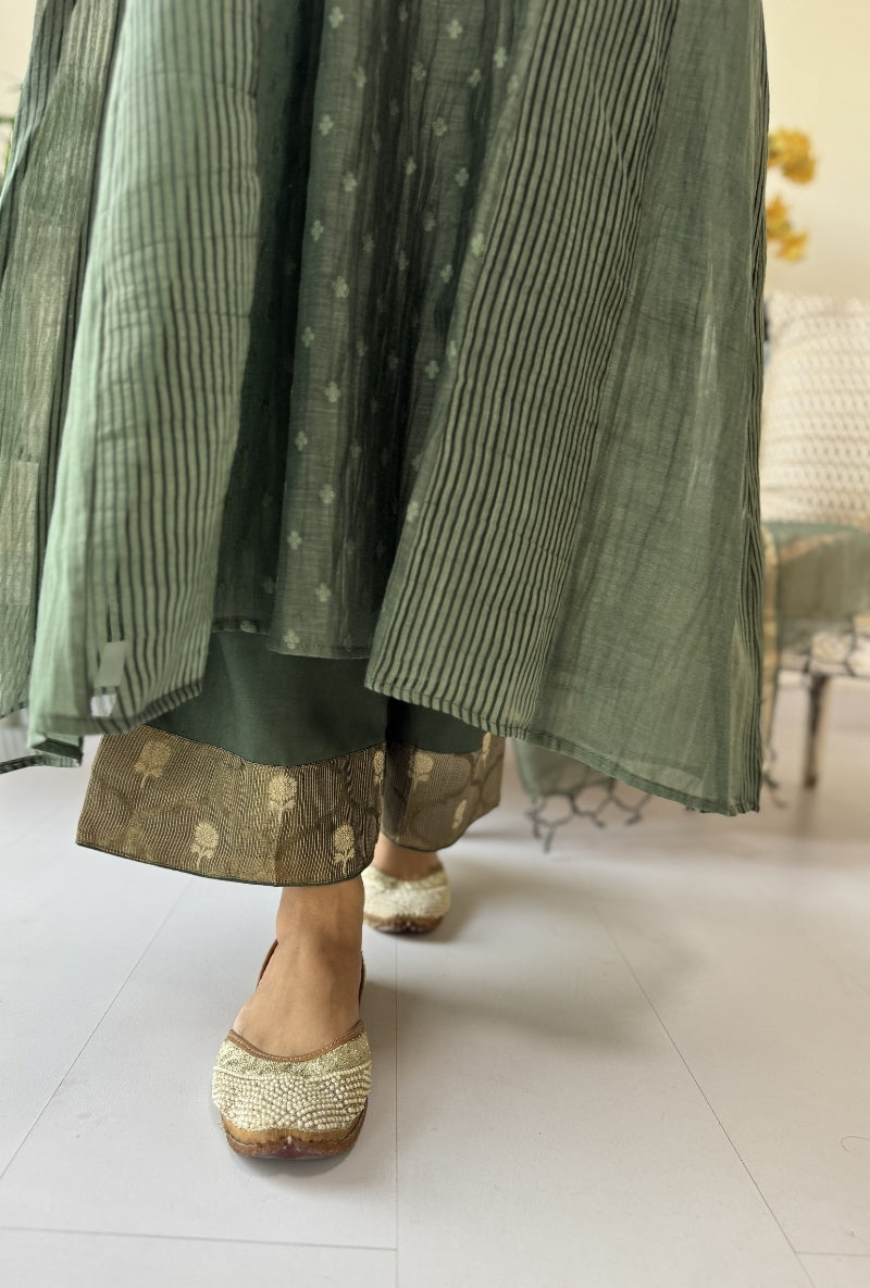 Meghna Nayyar in Sage Green Jackquard Panel Ruhi Kurta Set