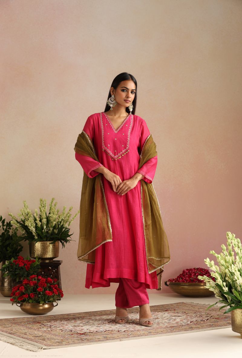 Magenta Emroidered Yoke Itrh Kurta Set