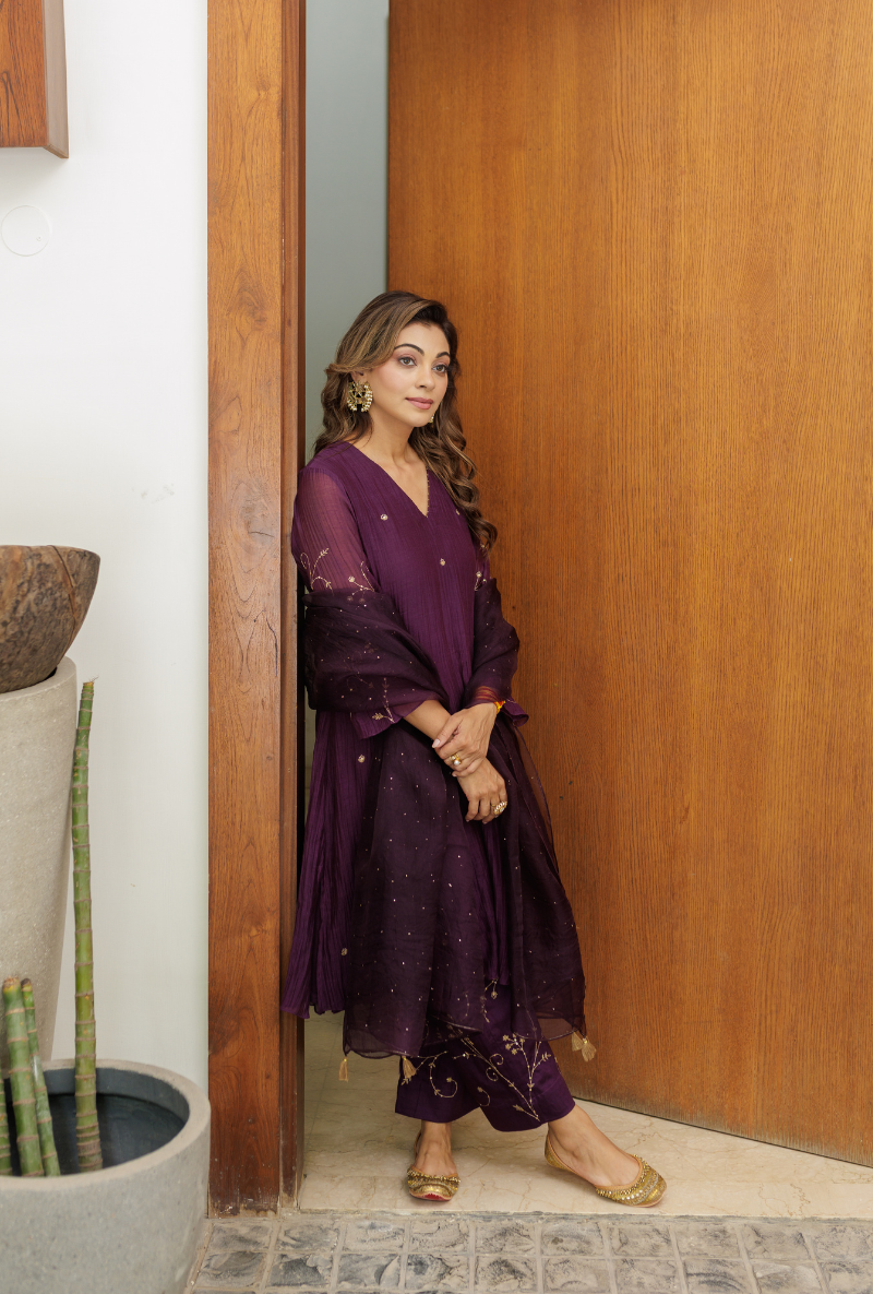 Meghna Nayyar in Purple Zari &amp; Dabka Work Urvi Kurta Set