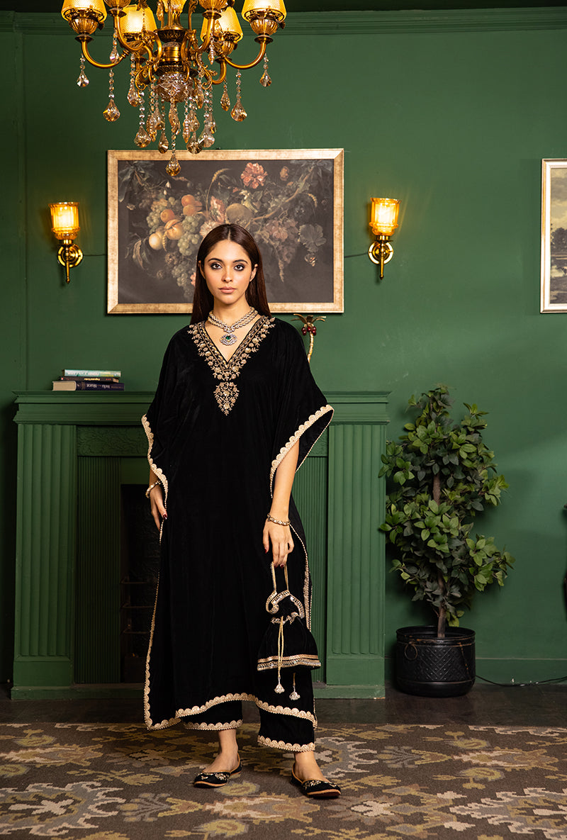 Black Velvet Dastaan Kaftaan Set