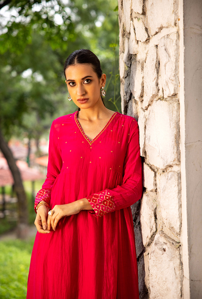Magenta Pink French Knot Work Dor Kurta Set