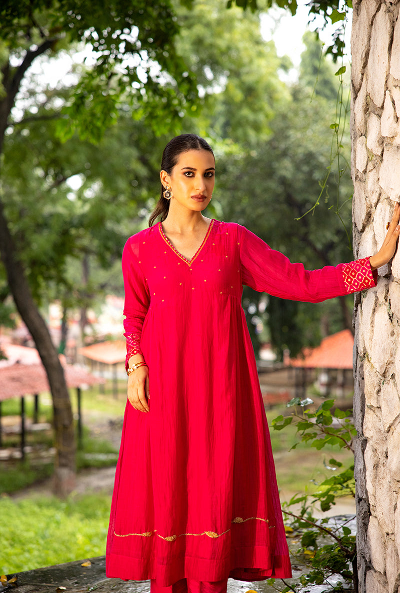 Magenta Pink French Knot Work Dor Kurta Set