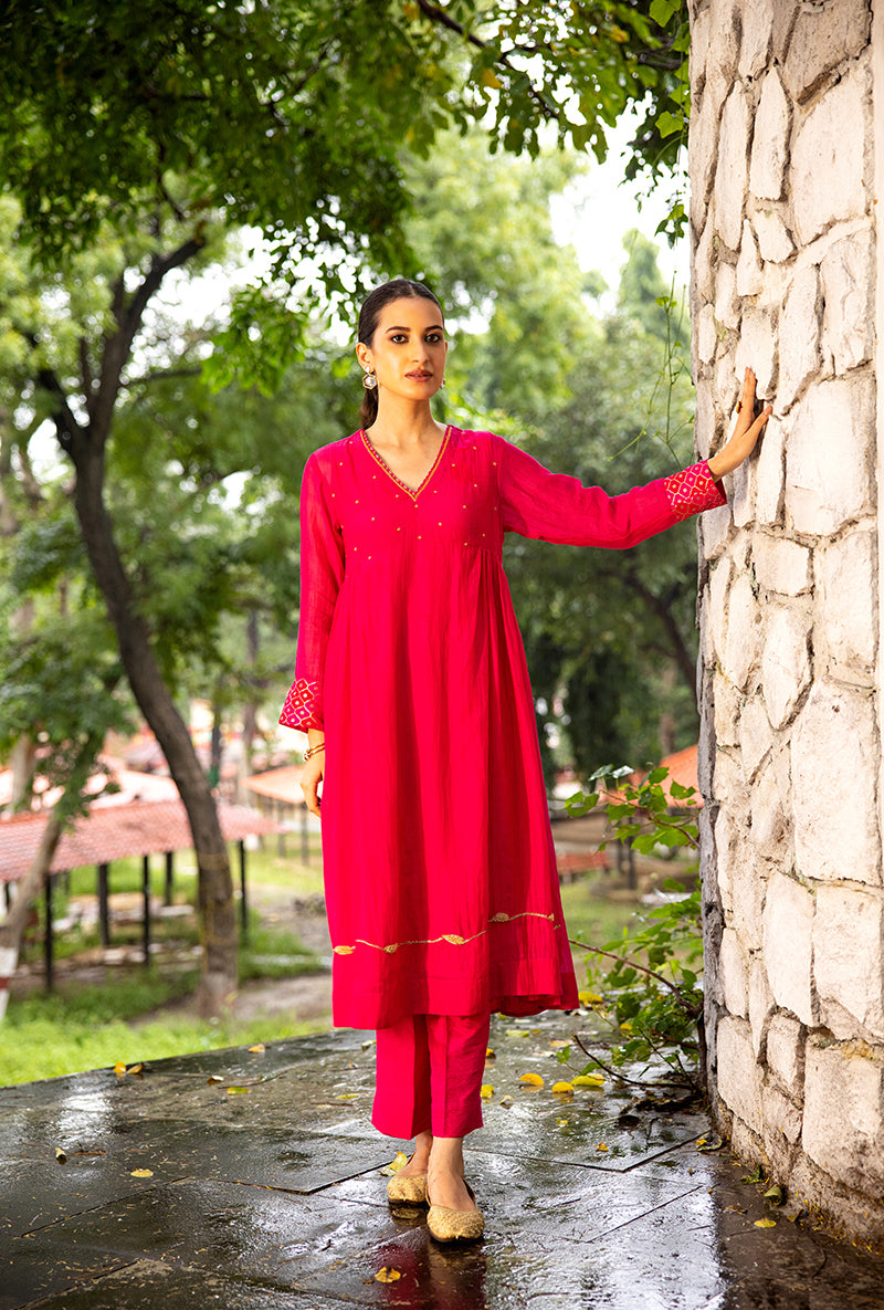 Magenta Pink French Knot Work Dor Kurta Set