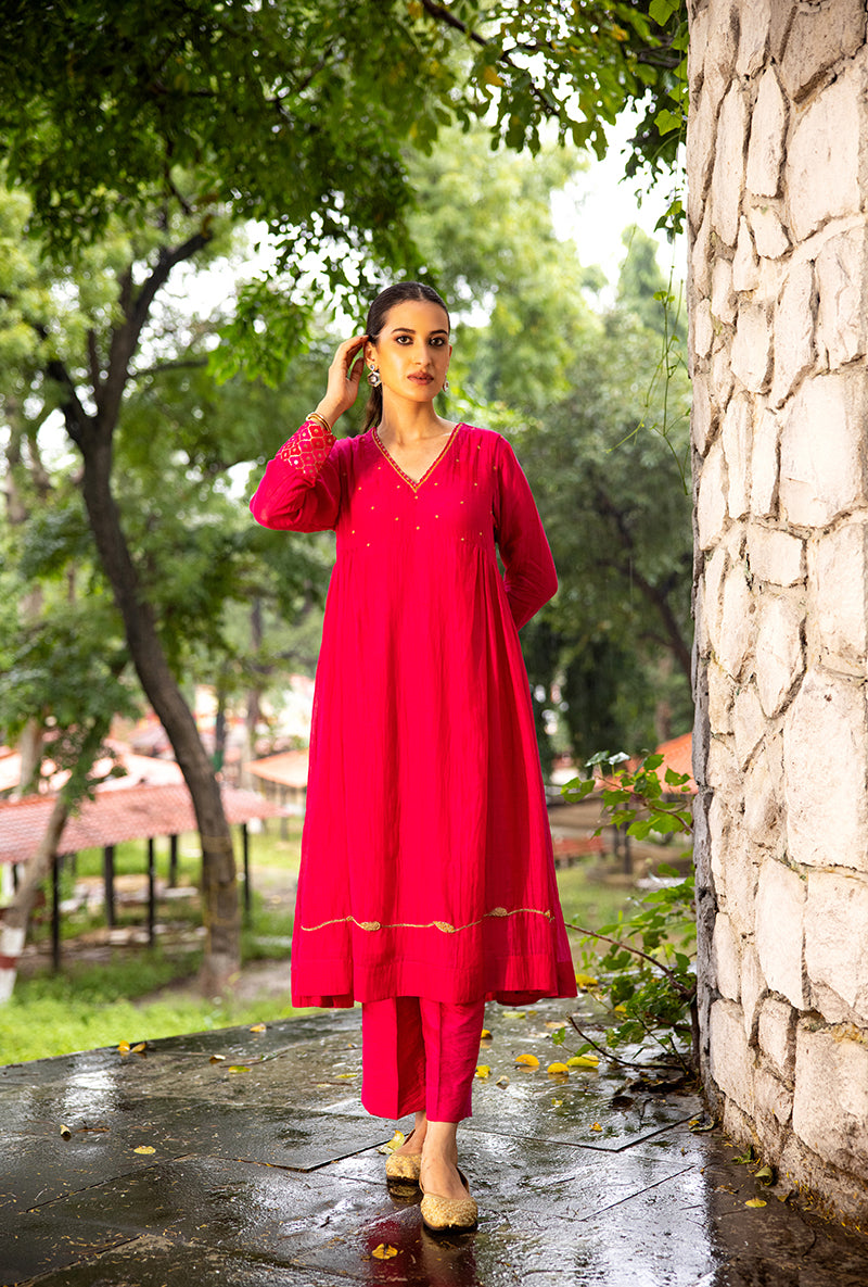 Magenta Pink French Knot Work Dor Kurta Set