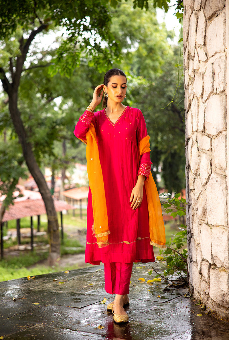 Magenta Pink French Knot Work Dor Kurta Set