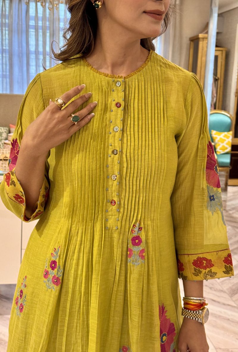 Meghna Nayyar in Mint Green Pintuck Yoke Hand Block Print Kurta Set