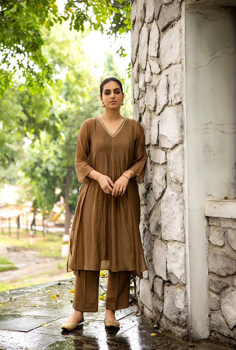 Brown Mirror And Dabka Work Dor Kurta Set