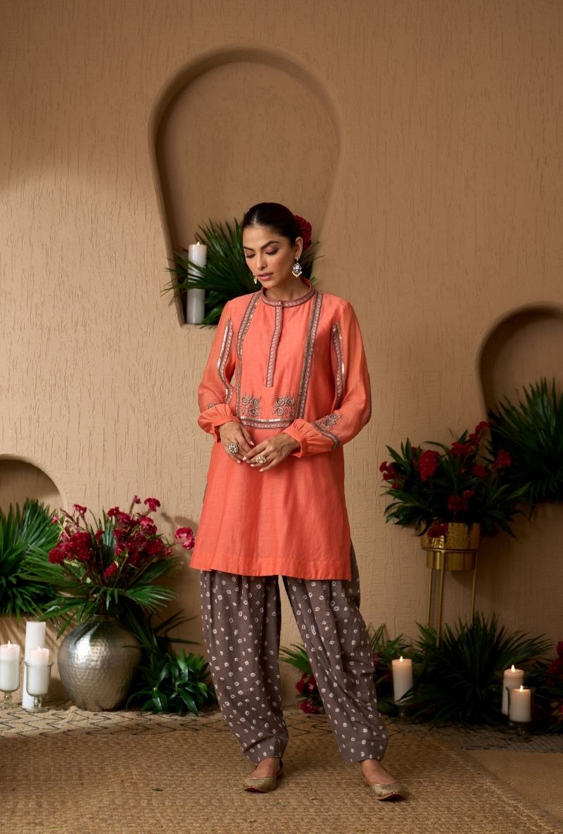 Peach Bandhej Dhoti Naveli Kurta Set