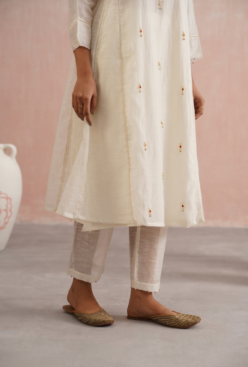 Ivory Pearl and Jewels Embroidered Prisha Kurta Set