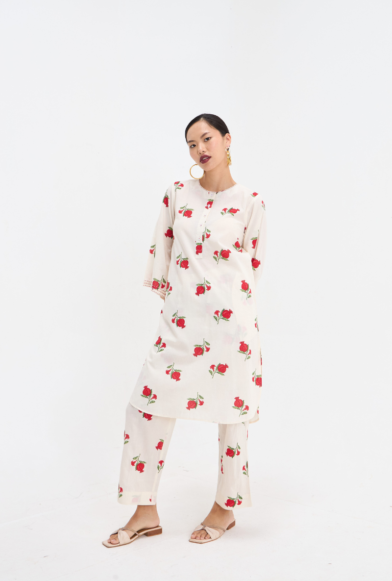 Meghna Nayyar in White Anaar Print Love Letters Kurta Set