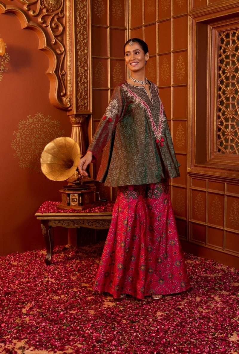 Green Mirror Yoke Oorja Sharara Set