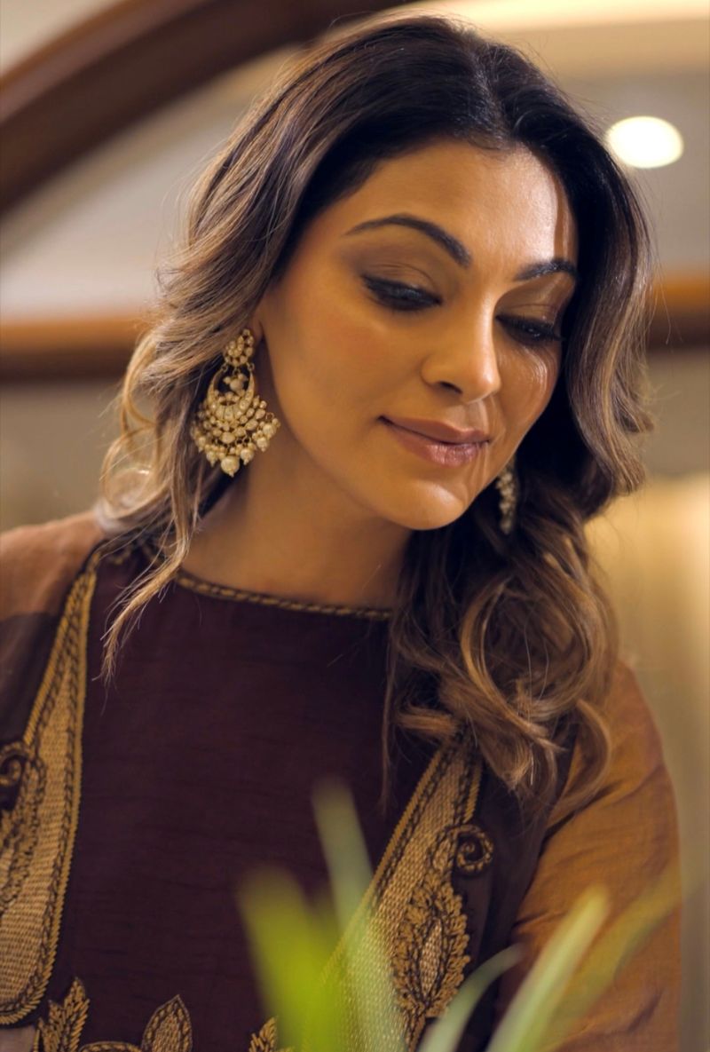 Meghna Nayyar in Brown Tissue Yoke High Low Long Kurta Set