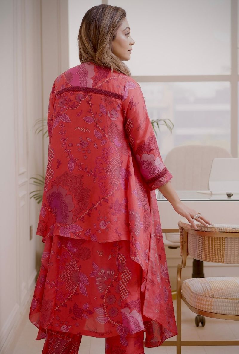 Meghna Nayyar in Tomoato Red Hand Printed Overlay Set