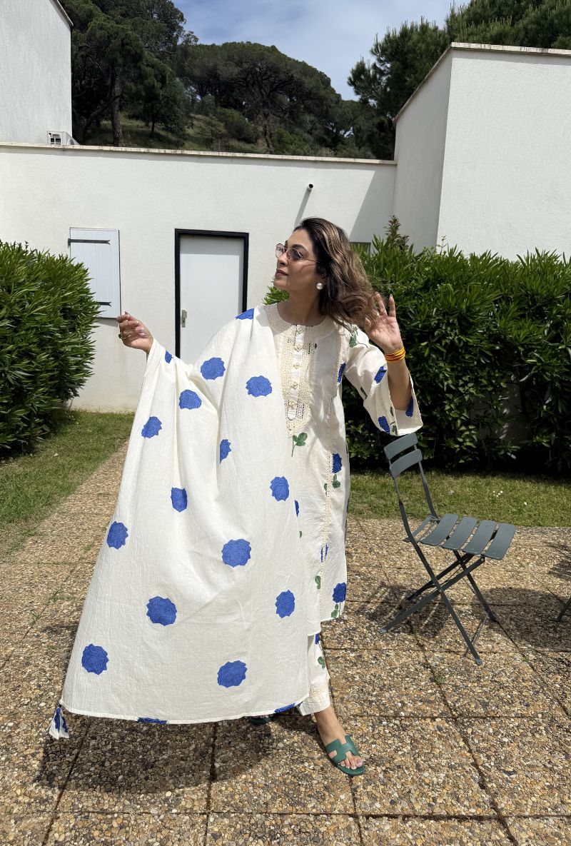 Meghna Nayyar in Off White Rose Print Bulbul Kurta Set