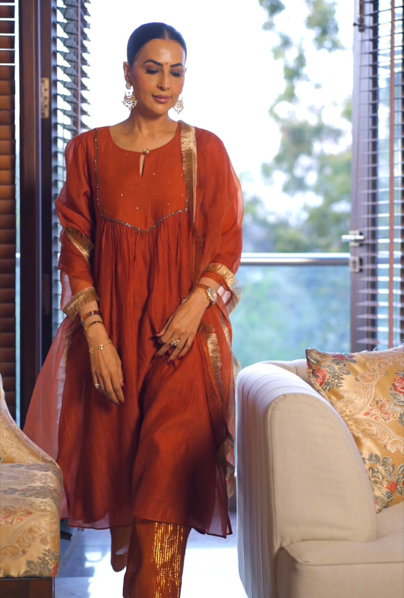 Rachna Singh In Rust Hand Embroidered Khwaab Kurta Set
