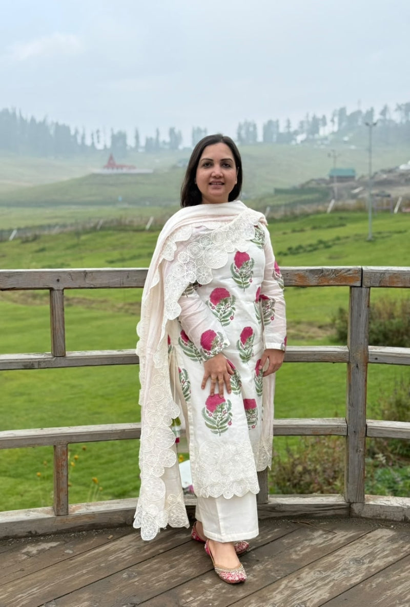 Madhuri Grover in Ivory Block Print Big Boota Zehen Kurta Set