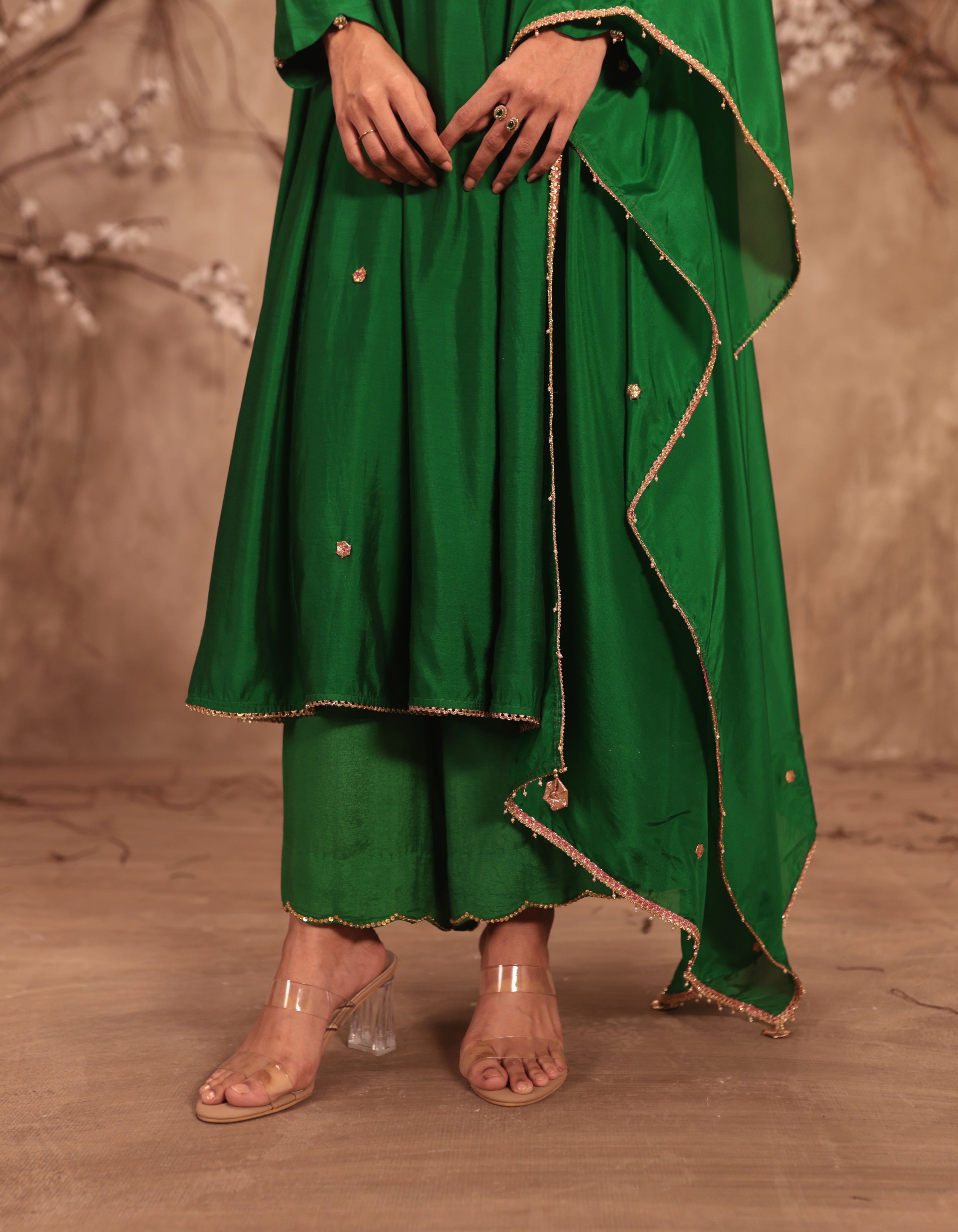 Green Heavy Collar Rani Kurta Set
