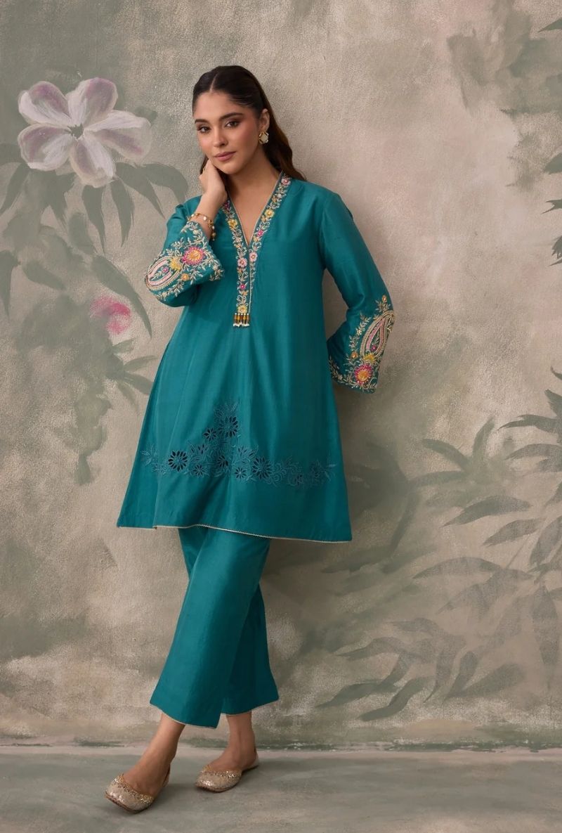 Teal Green Embroidered V Neck Jalsa Co-Ord Set