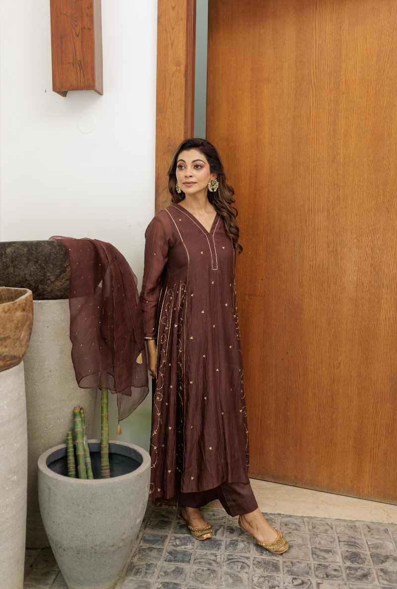 Meghna Nayyar in Brown Embroidered Side Panels Urvi Kurta Set