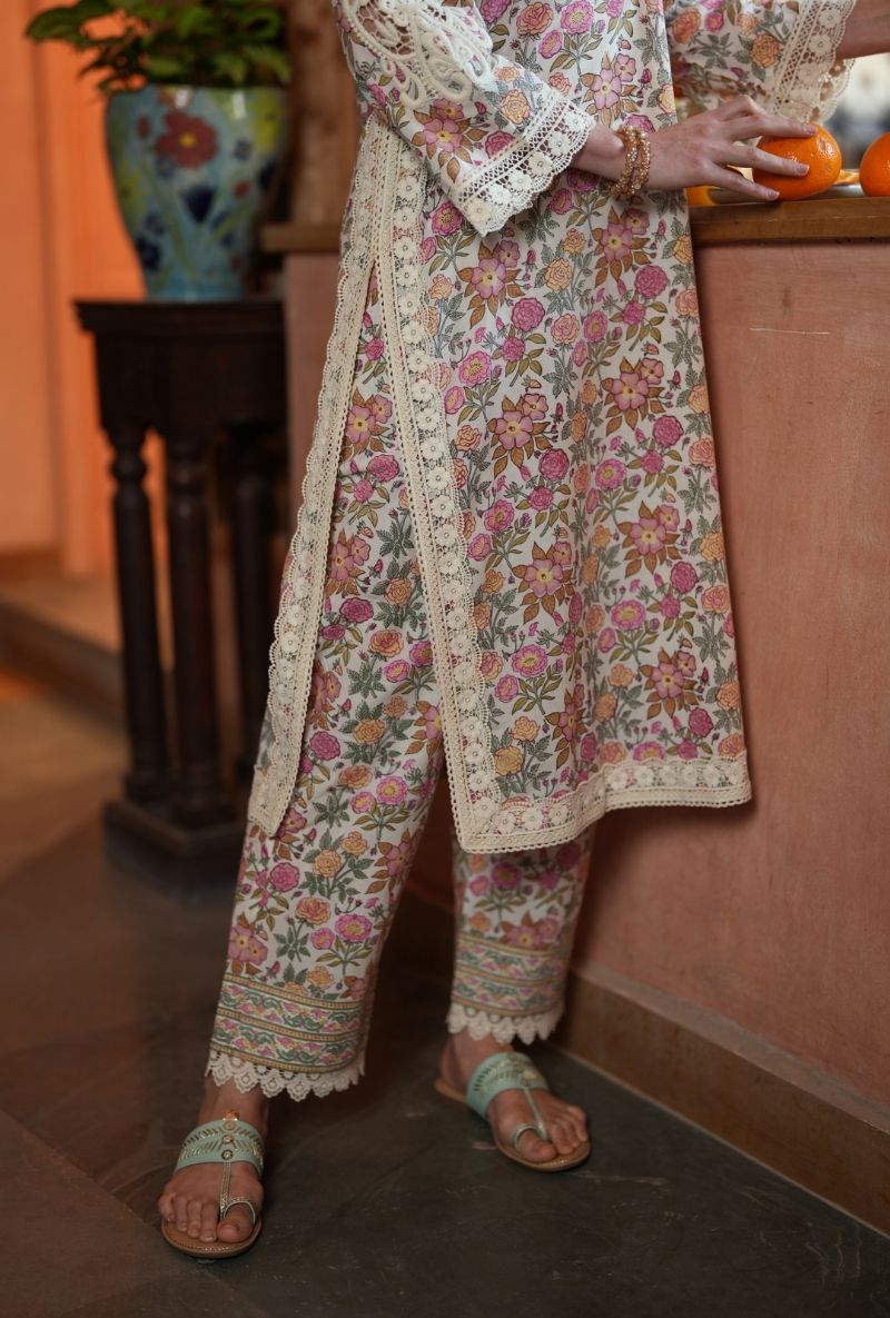Ivory Handblock Floral Jaal Print Straight Raisa Kurta Set