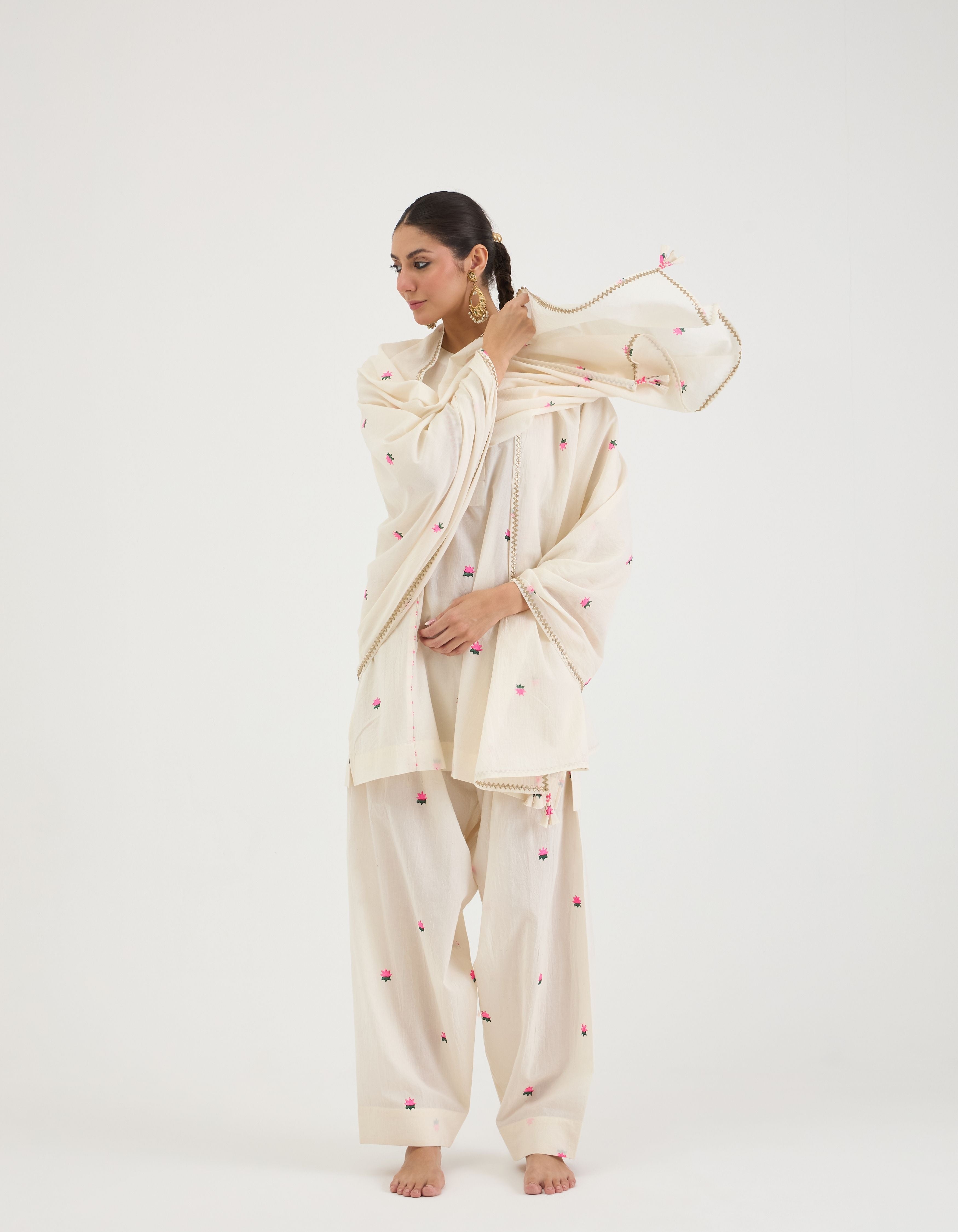Off White Lotus Print Short Sukhi Kurta Set