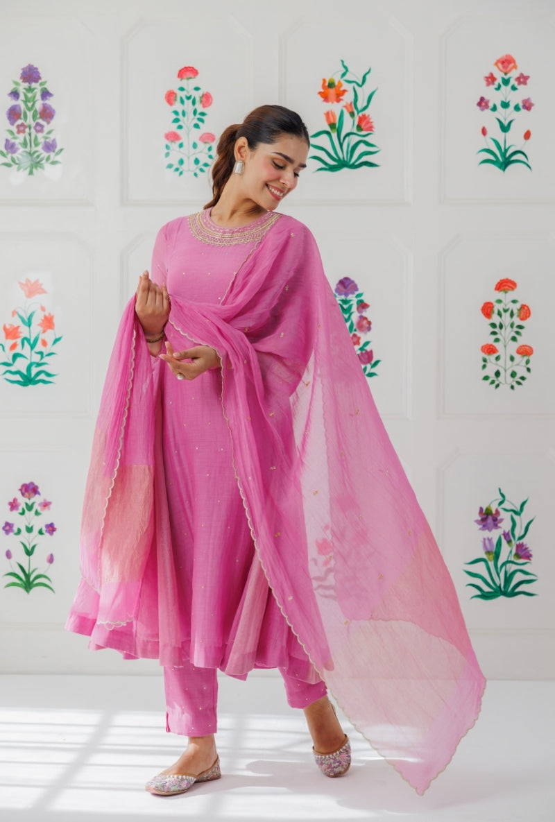 Mauve Pitta Work Neck Baani Kurta Set