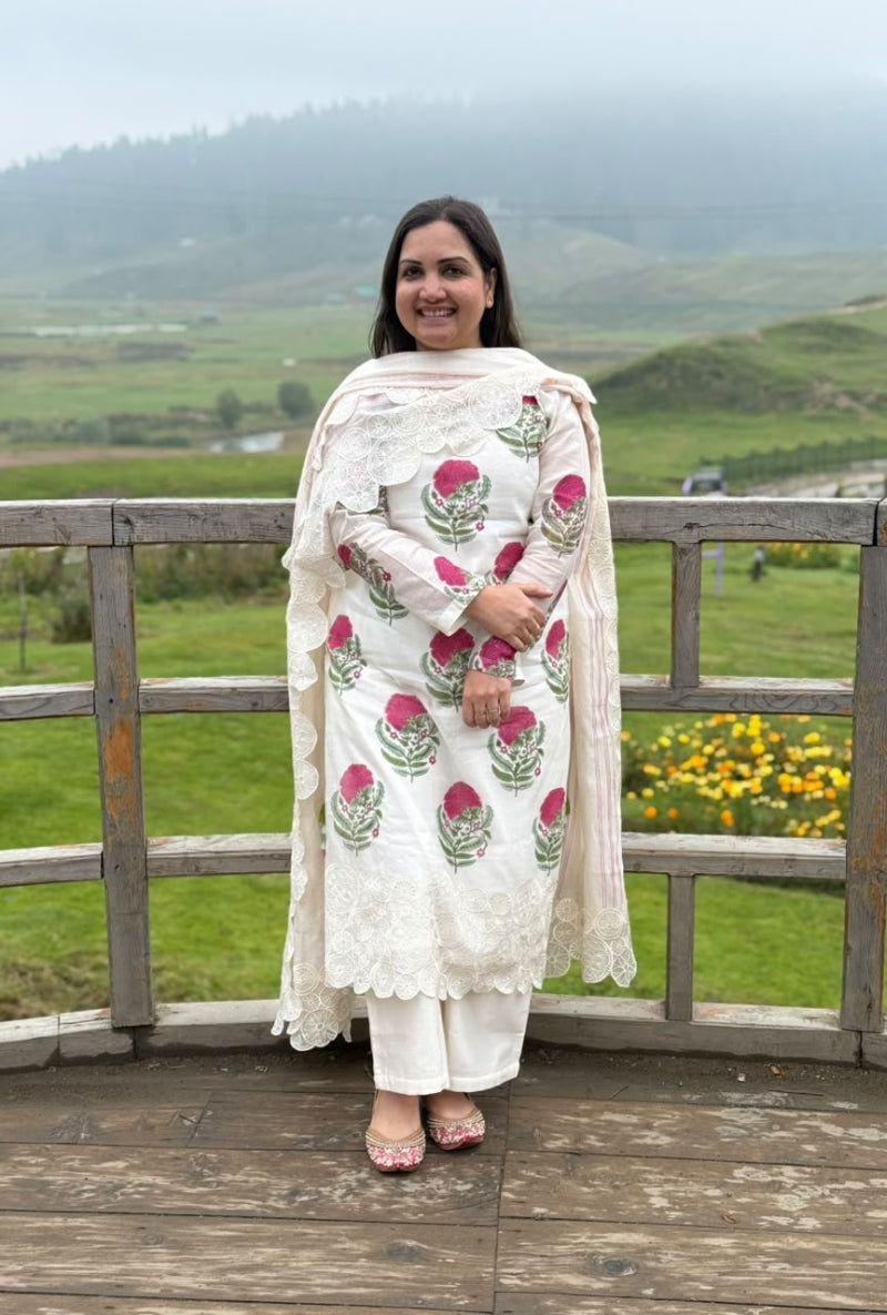 Madhuri Grover in Ivory Block Print Big Boota Zehen Kurta Set