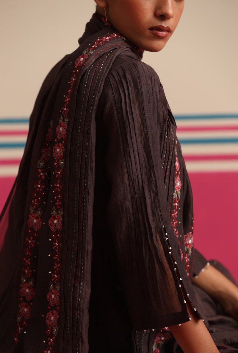 Brown Sequin and Moti  Embrodered Neck Kairi Kurta Set