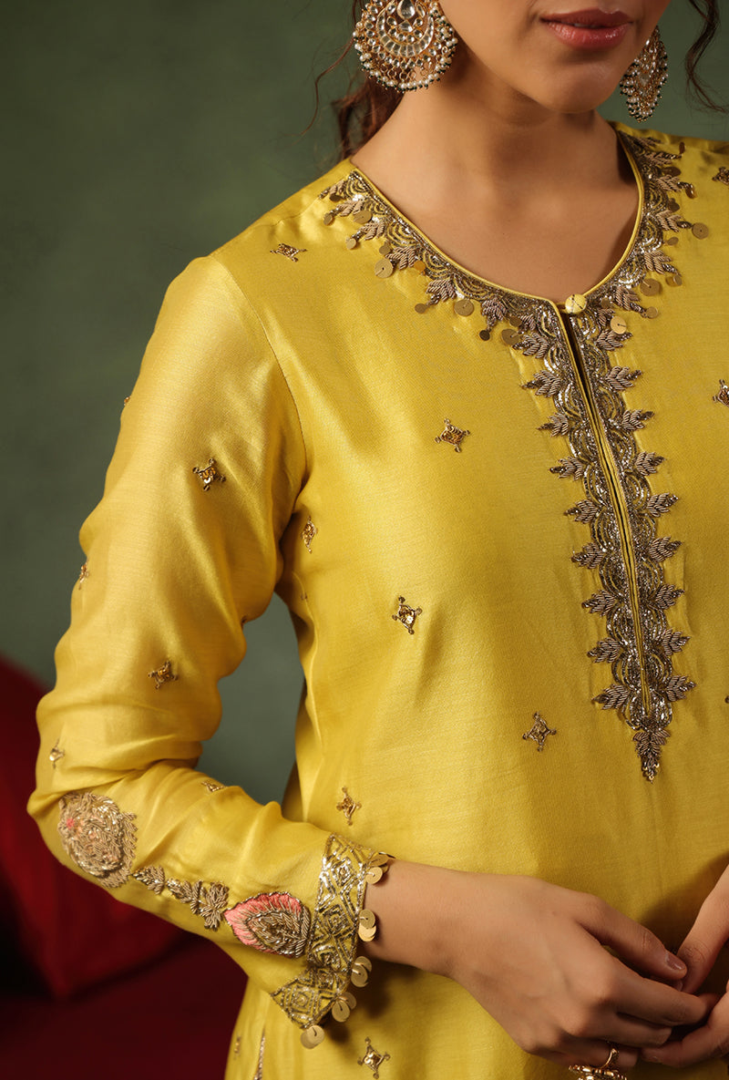 Yellow Ambi Buta Ishq Kurta Set