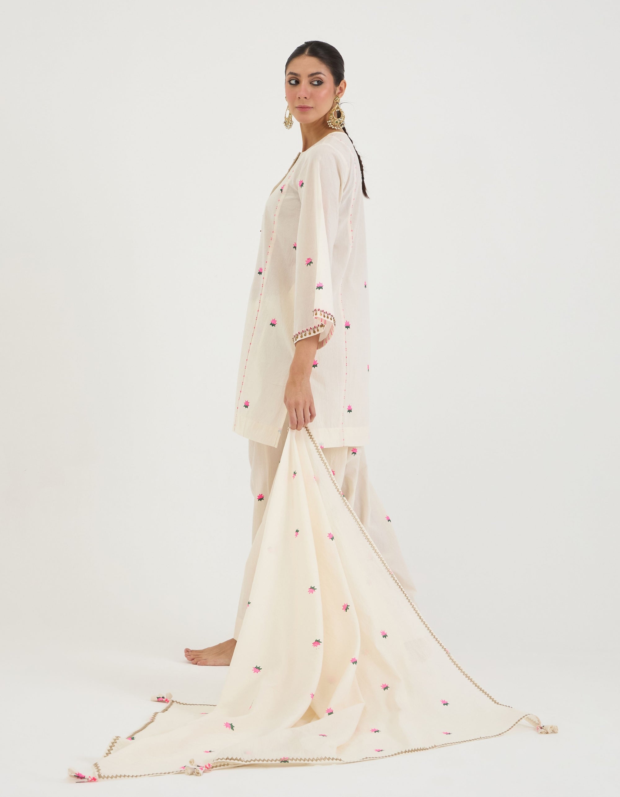 Off White Lotus Print Short Sukhi Kurta Set