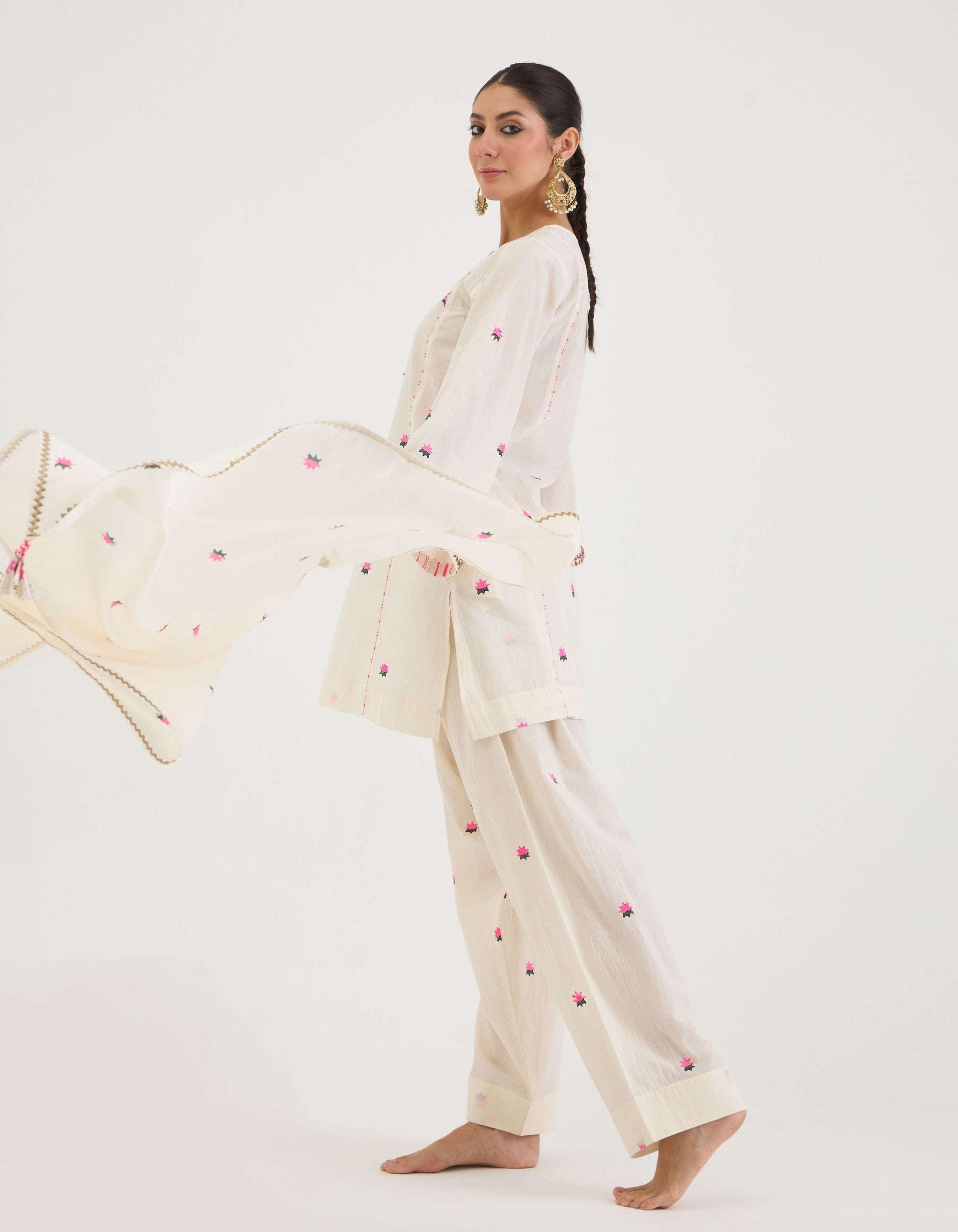 Off White Lotus Print Short Sukhi Kurta Set