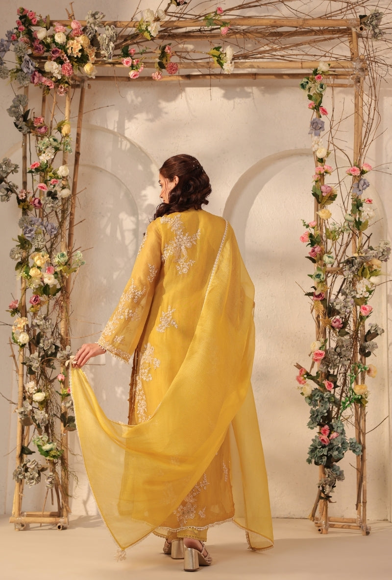 Yellow Jaal Straight Saaz Kurta Set