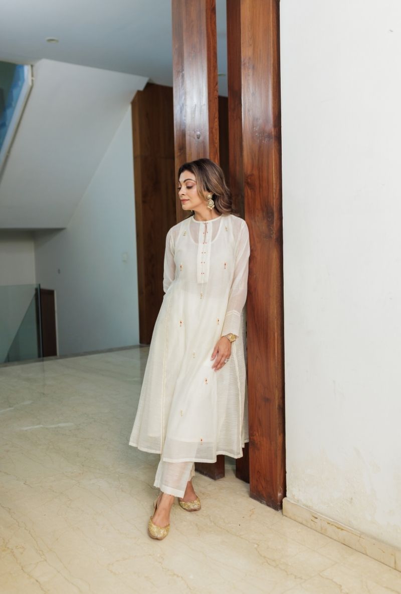 Meghna Nayyar in Ivory Pearl and Jewels Embroidered Prisha Kurta Set