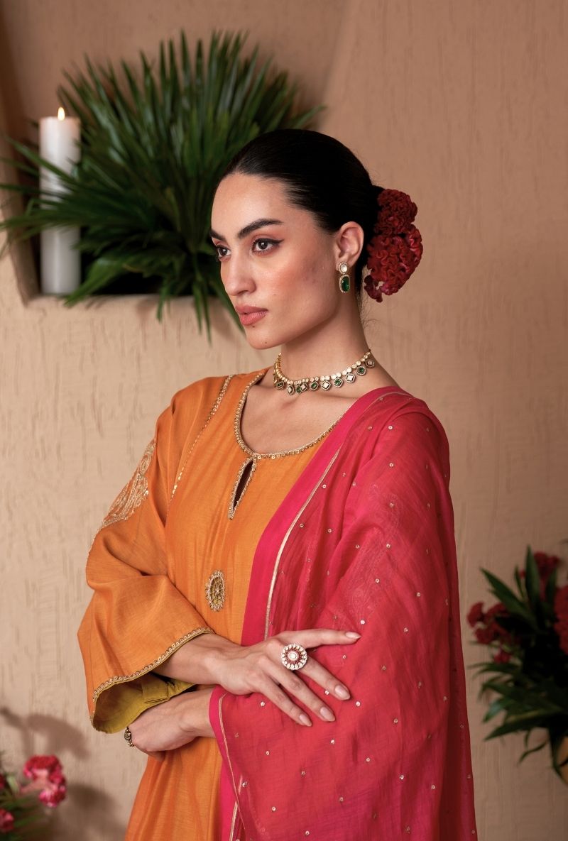 Orange Contrast Lining Square Sleeve Naveli Kurta Set