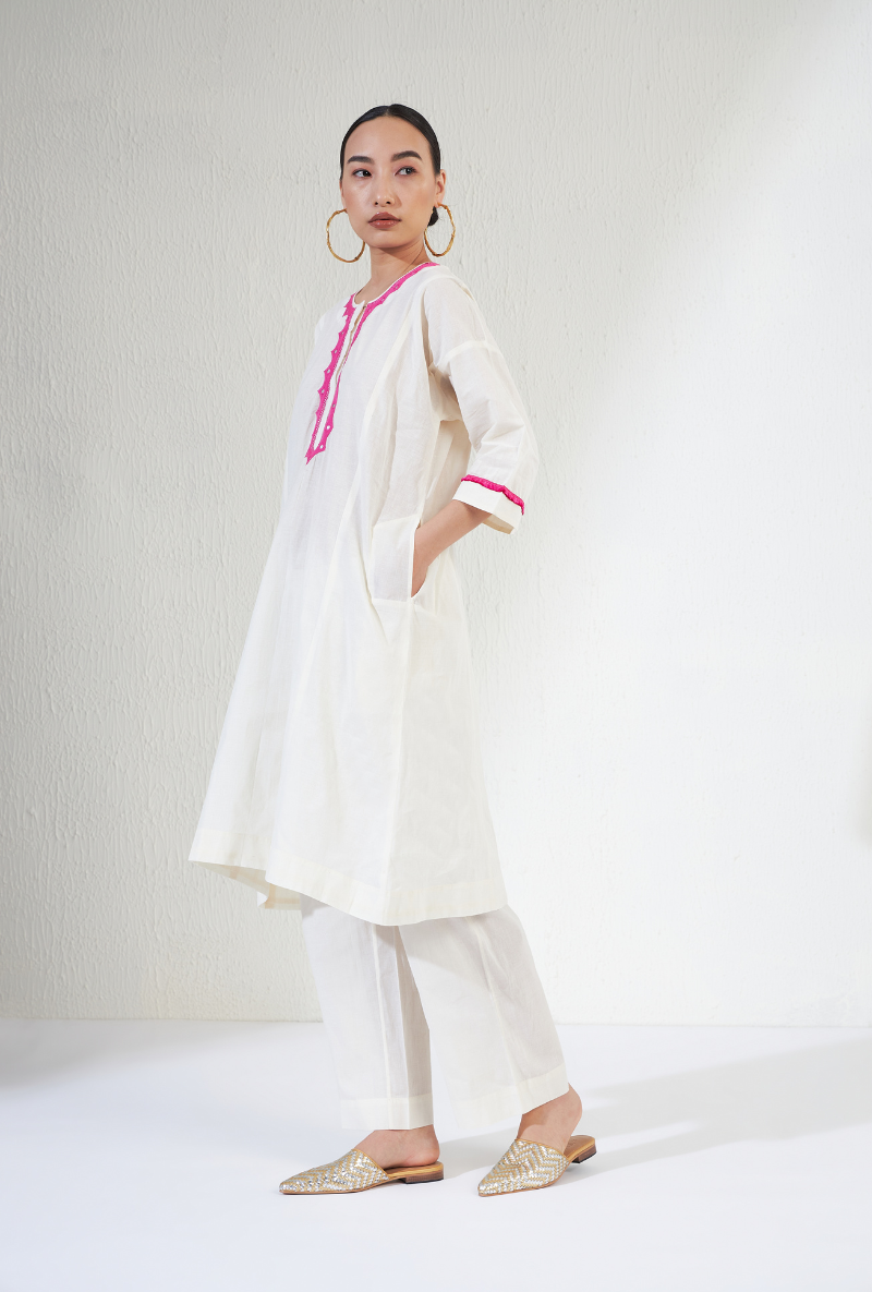 Off White Hand Embroidred Zeba Olivia Kurta Set