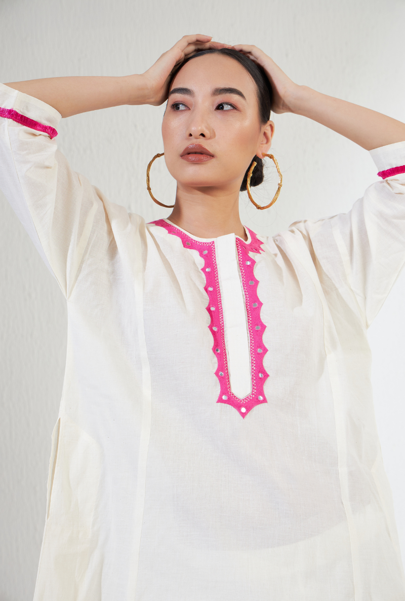 Off White Hand Embroidred Zeba Olivia Kurta Set