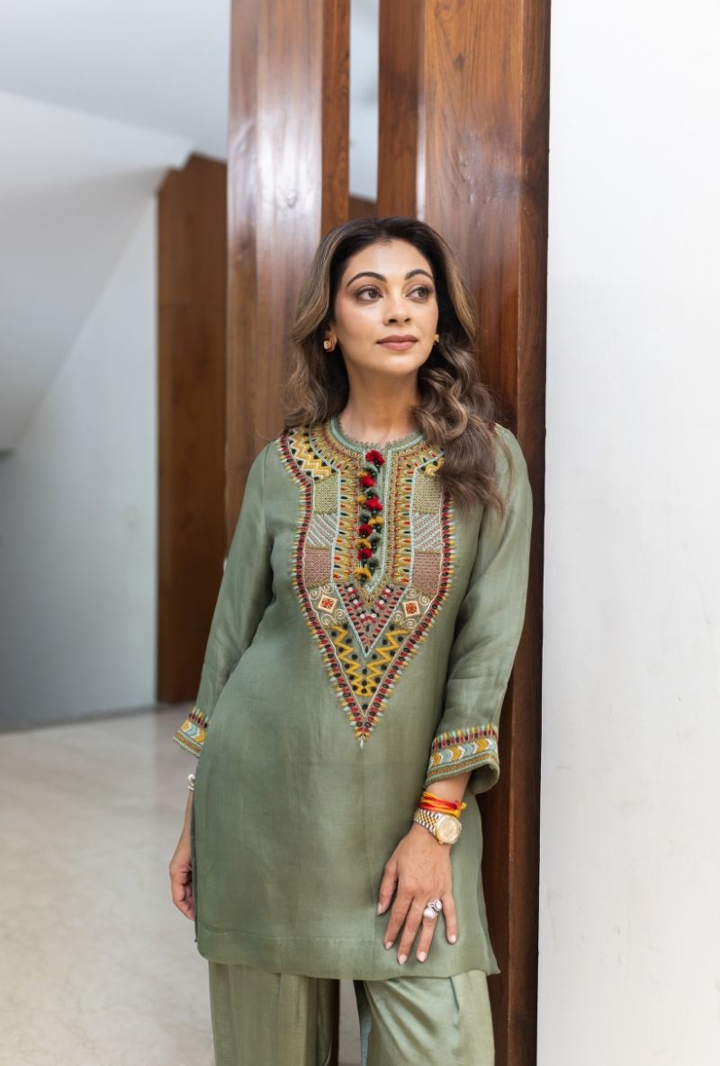 Meghna Nayyar in Green Colourful Resham Yoke Salwar Set