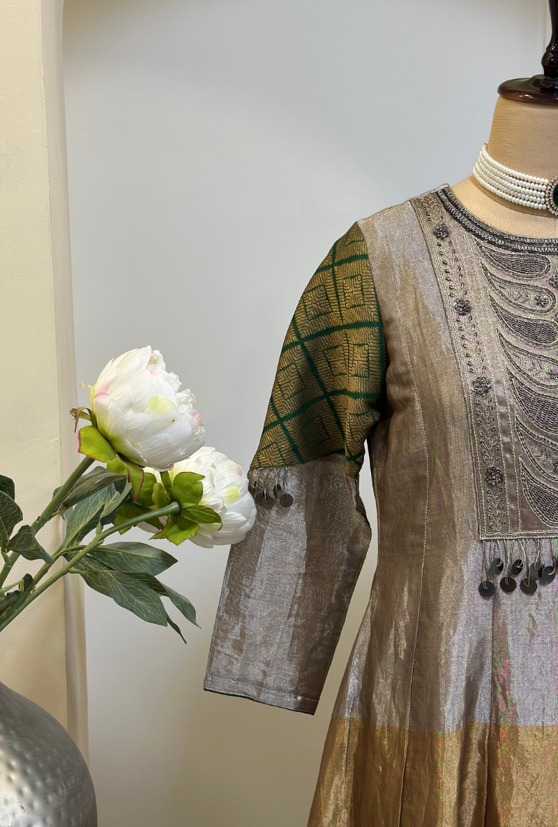 Madhuri Grover in Silver Yoke Tissue Metallic Kainaat Anarkali Set