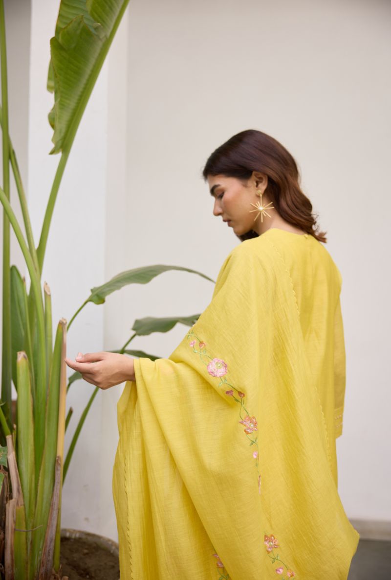 Yellow Resham Embroidered Floral Vaidehi Kurta Set