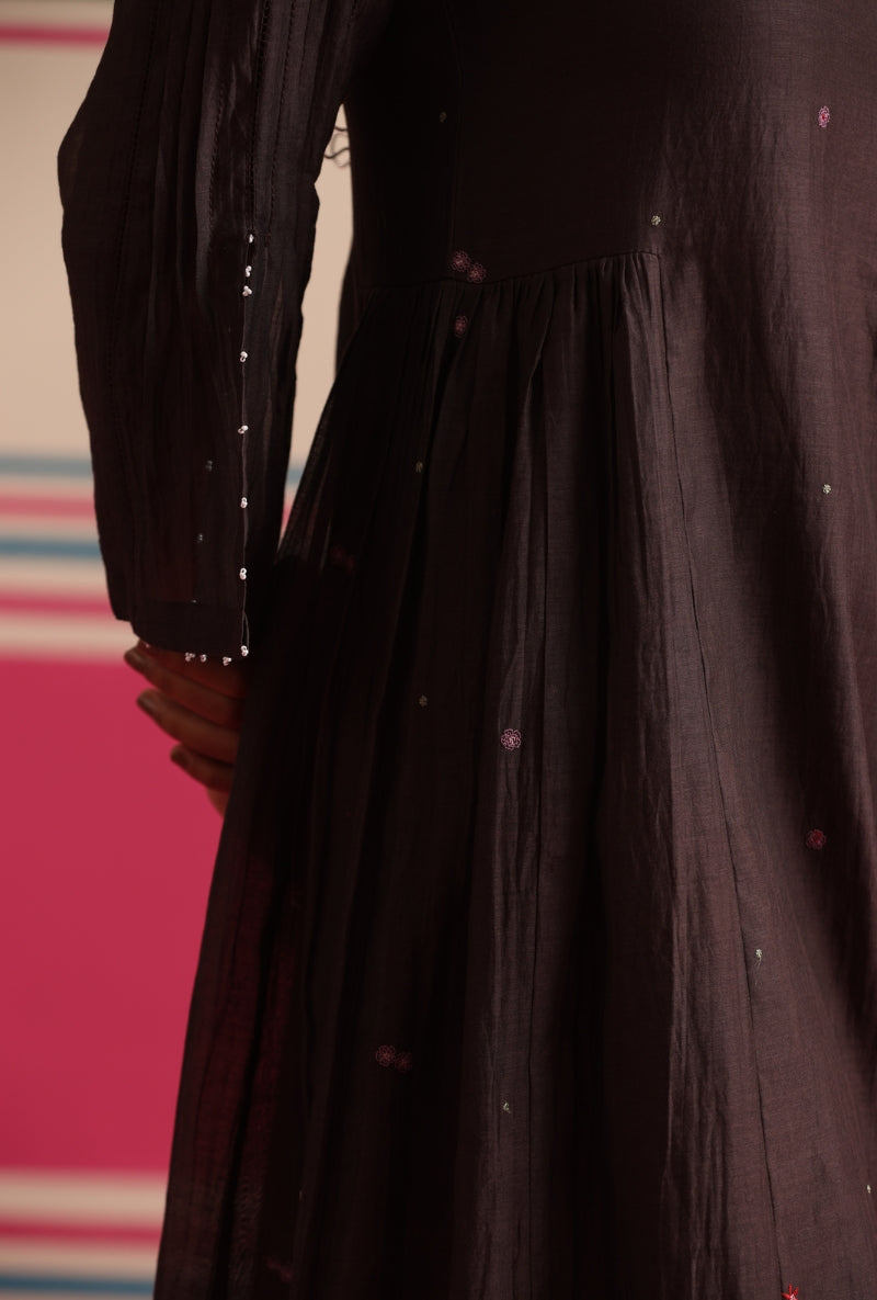 Brown Sequin and Moti  Embrodered Neck Kairi Kurta Set