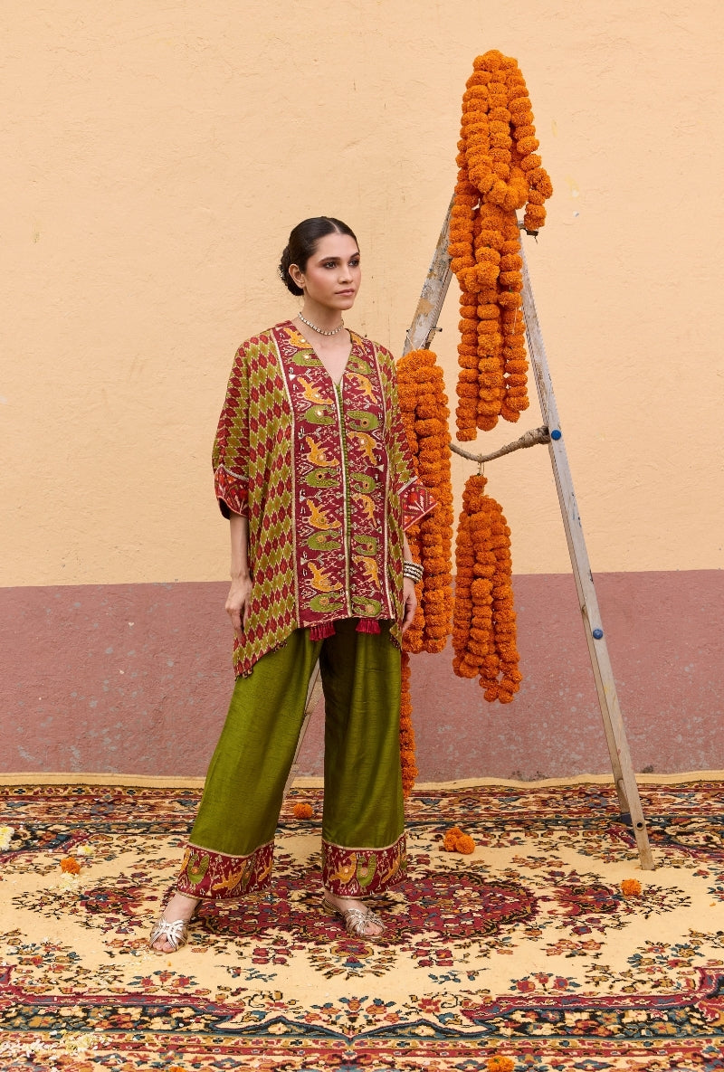 Green Patola Printed Short Oorja  Kaftan Set