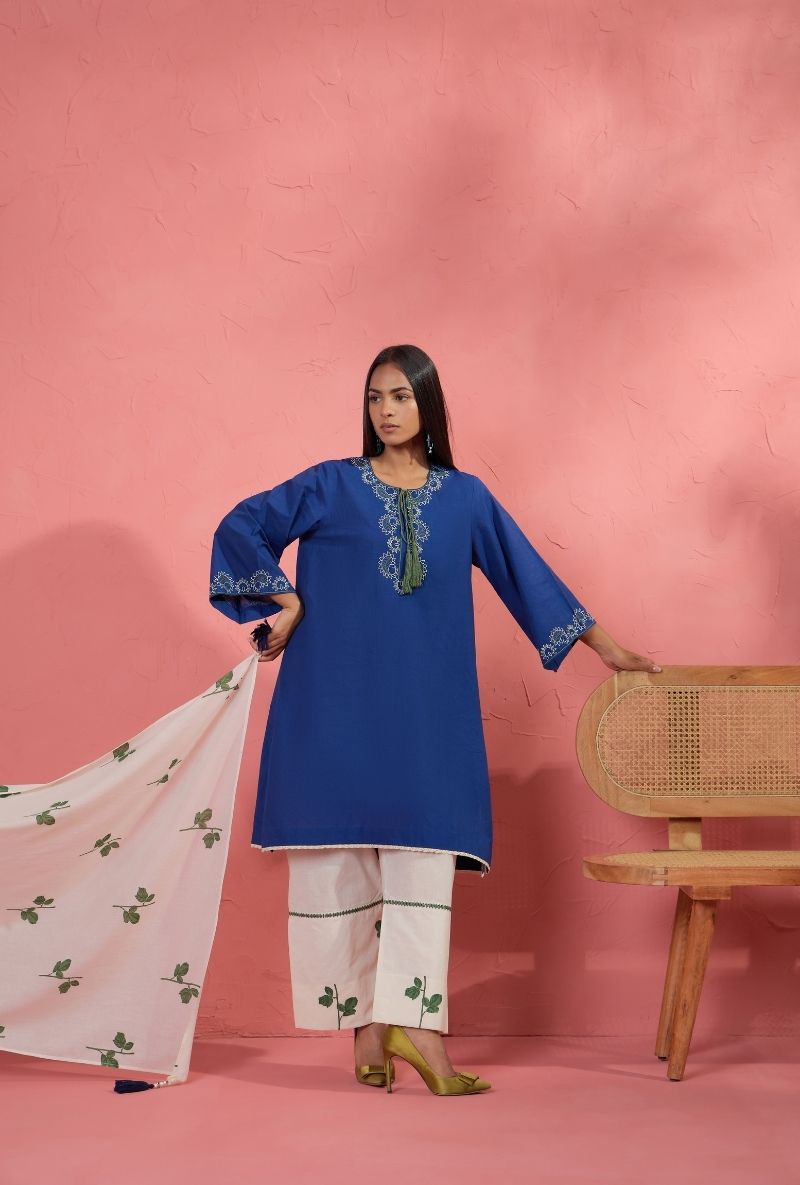 Blue Embroidered Neck Bulbul Kurta Set