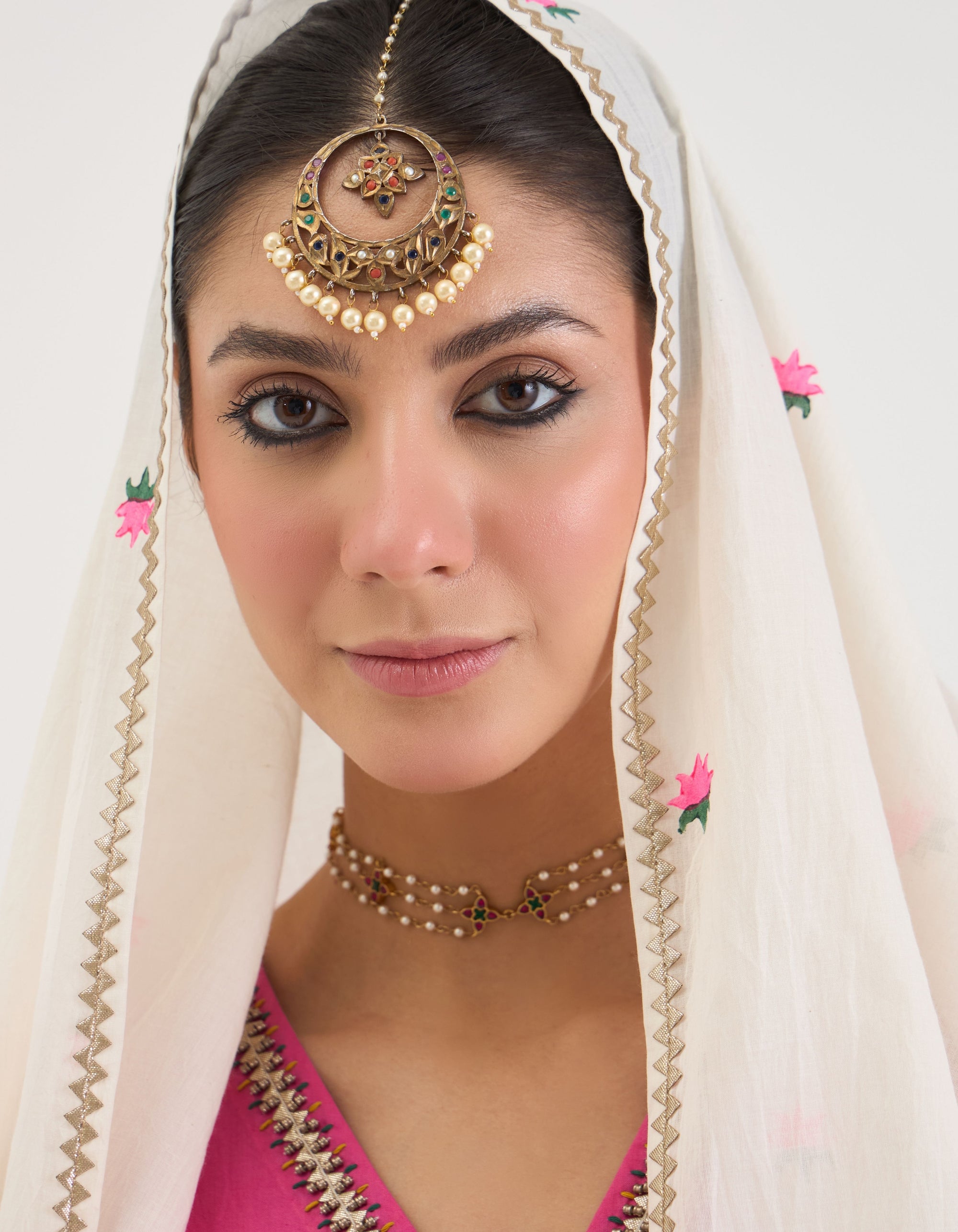 Rose Pink V-Neck Short Sukhi Kurta Set