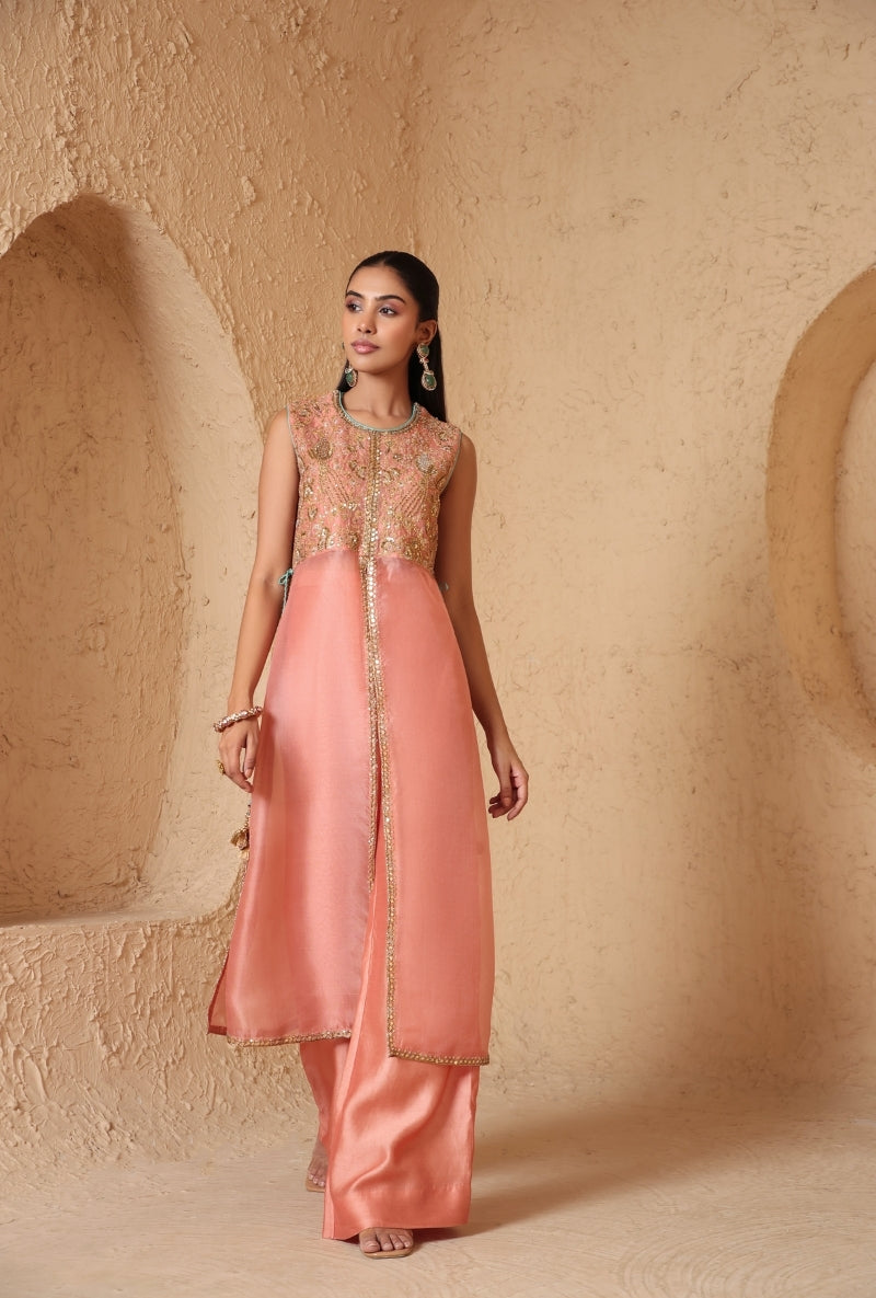 Peach Tie-up Sleeveless Nihira Kurta Set