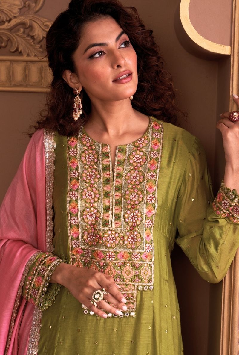 Green Rectangle Gota Yoke Rasia Kurta Set