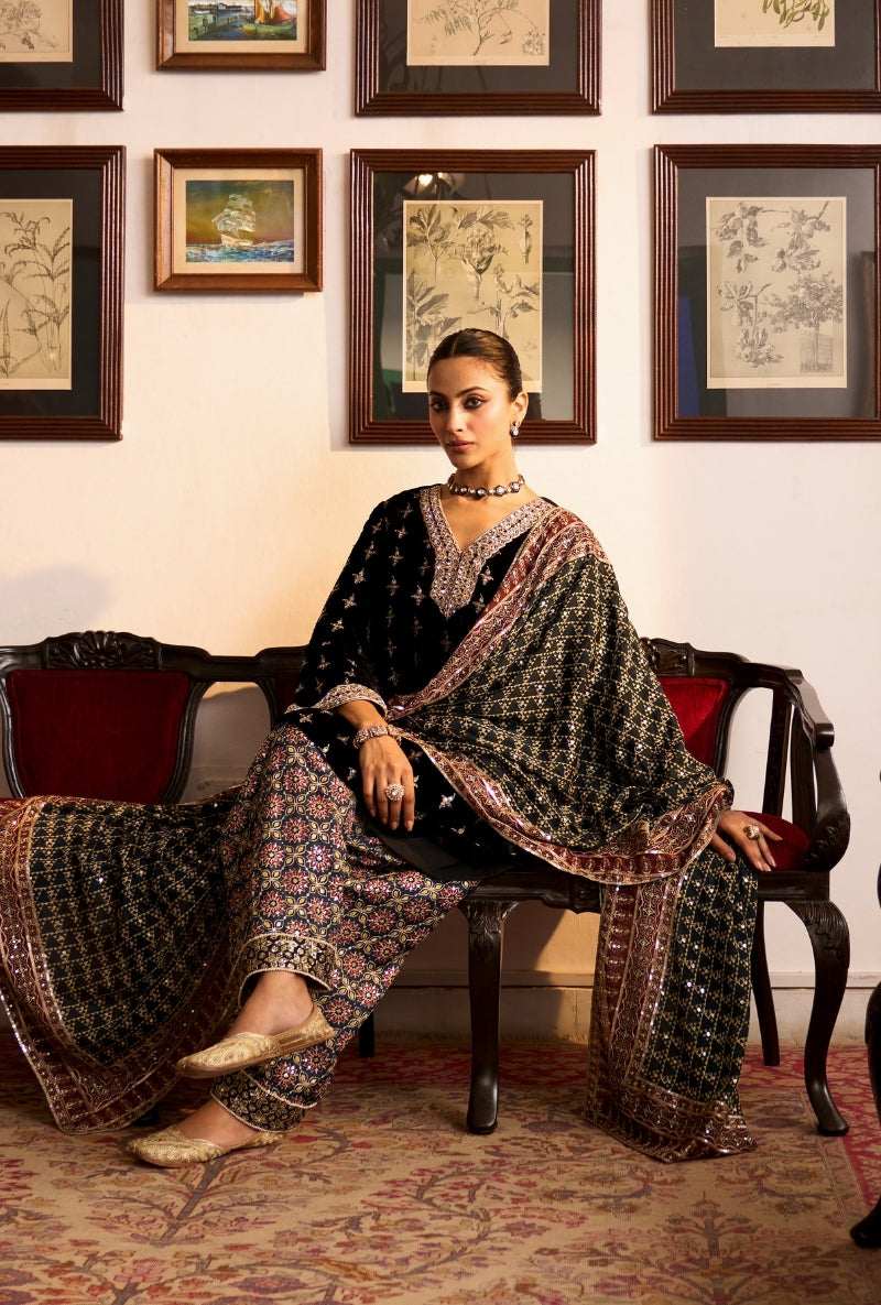 Black Velvet Kalamkari Dilbar Farshi Salwar Set