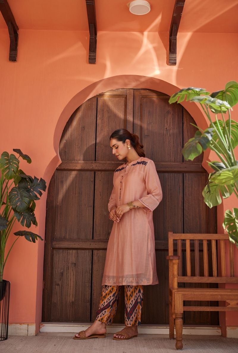 Rose Pink A-Line Zig-Zag Threadwork Maeri Kurta Set