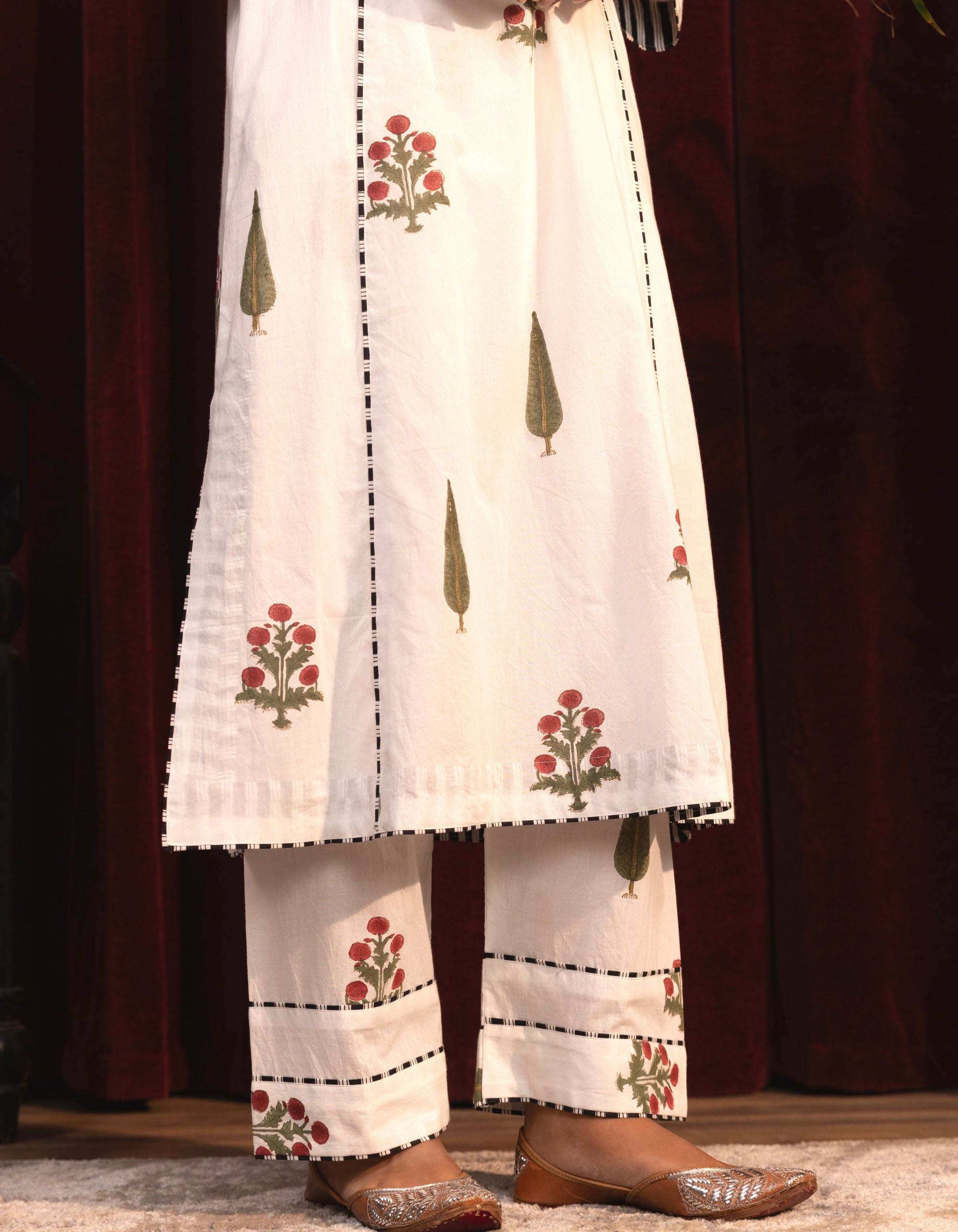 White Cypress Leaf and Poppy Print Mogra Kurta Set