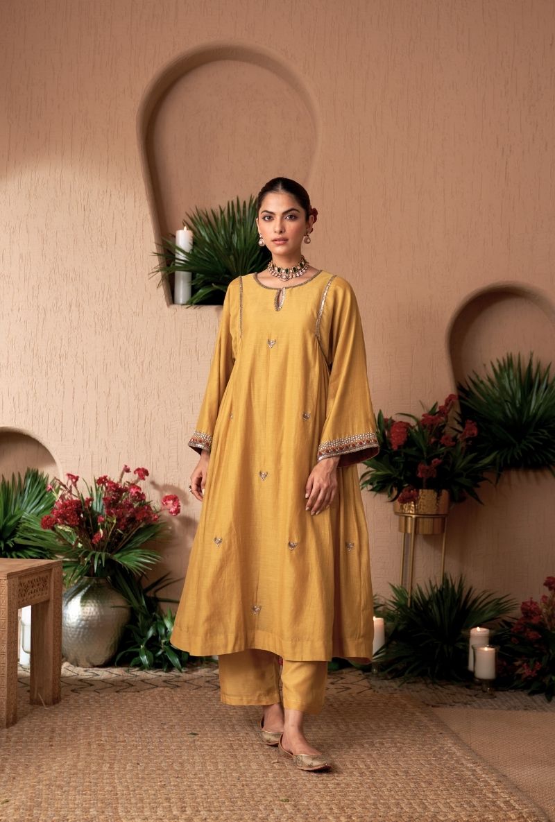 Mustard Square Sleeve Naveli Kurta Set