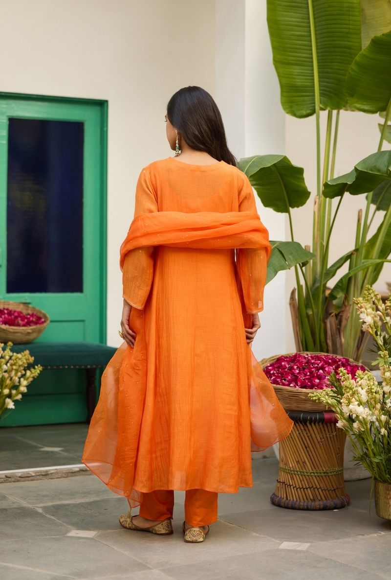 Orange Side Kali Zari Embroiderd Urvi Kurta Set